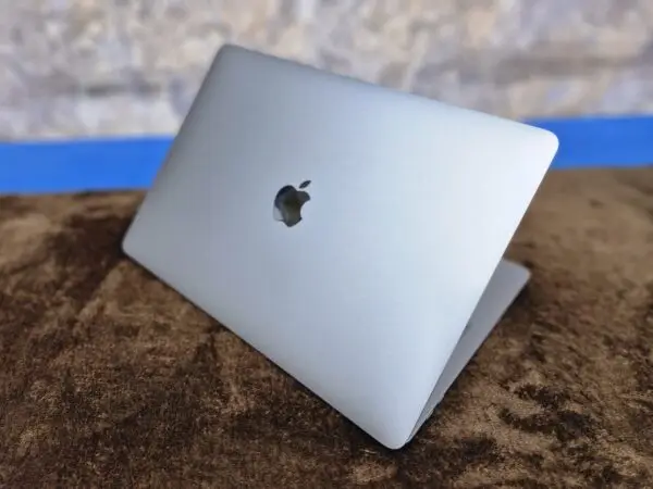 Apple MacBook Pro 13-Inch (Model A2251 – 2020) - Image 2